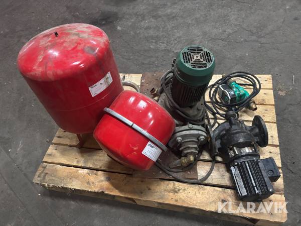 Vattenpumpar 3 st med tankar
