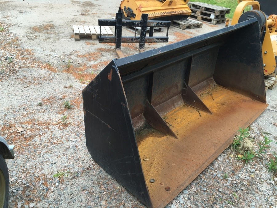 Skopa med Trimafäste