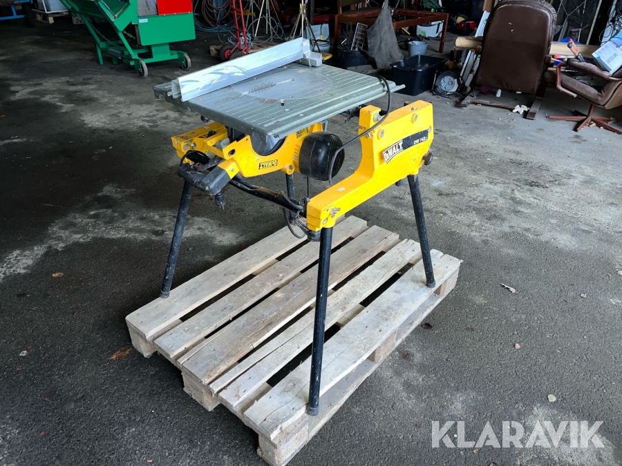 Bordssåg Dewalt DW742