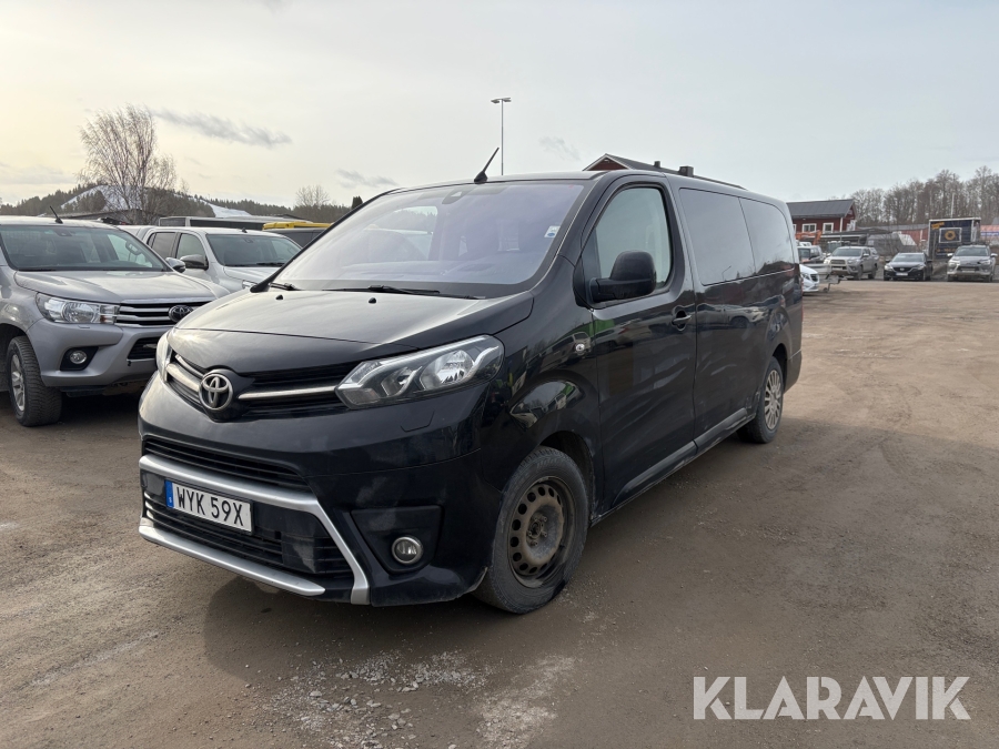Skåpbil Toyota Proace Verso 1,5 D-4D Manuell