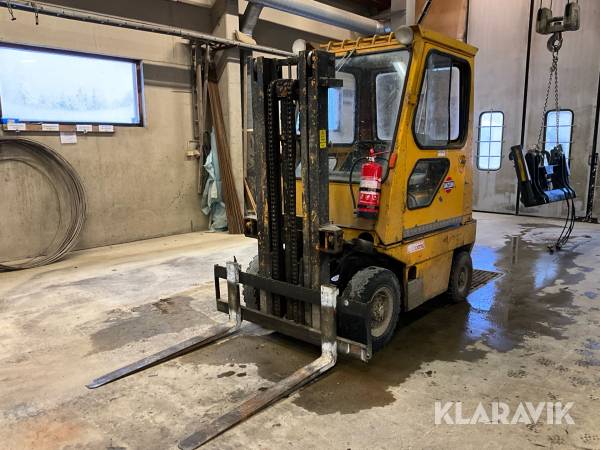 Motviktstruck Datsun FG104