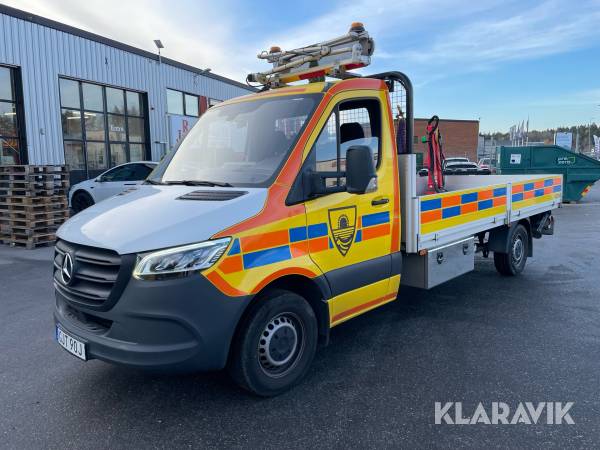 Pickup Mercedes-Benz Sprinter med kran