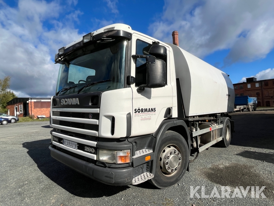 Sop och sugmaskin Scania 260 94D