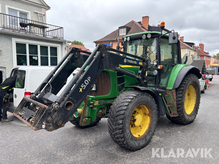 Traktor John Deere 6930