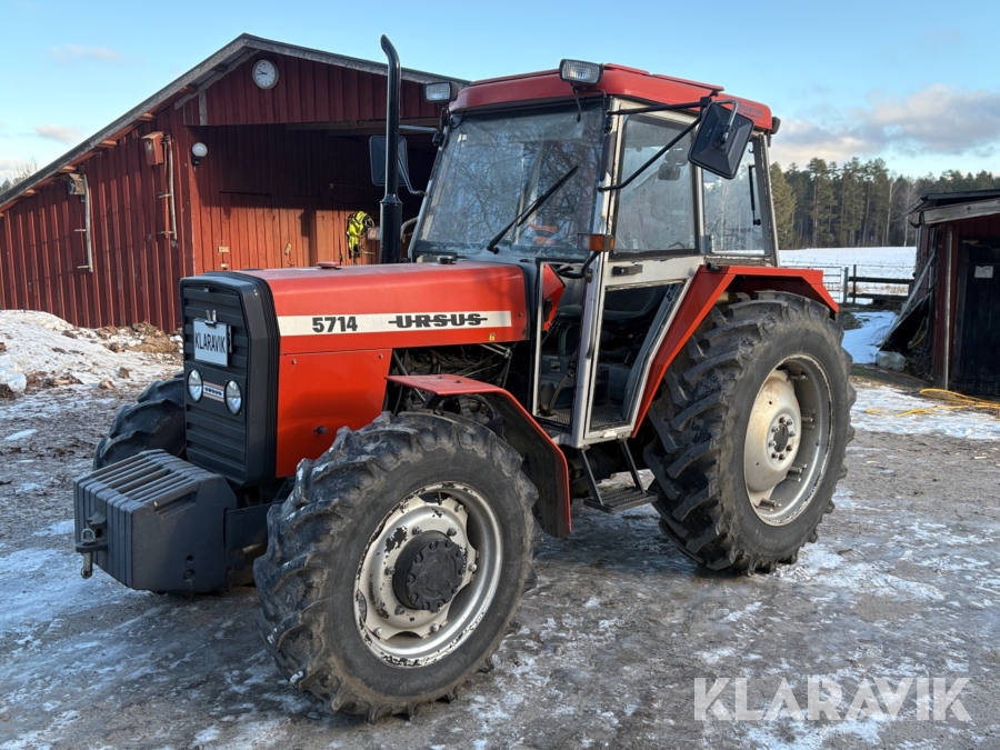 Traktor Ursus 5714