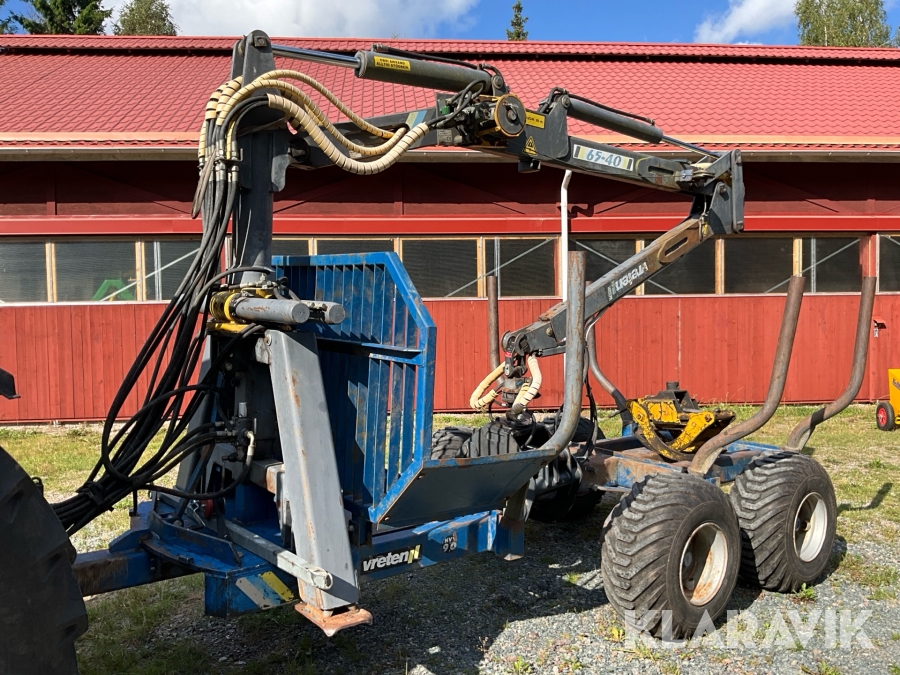 Skogsvagn Vreten HVV 9.0 med kran samt ris- och timmergrip