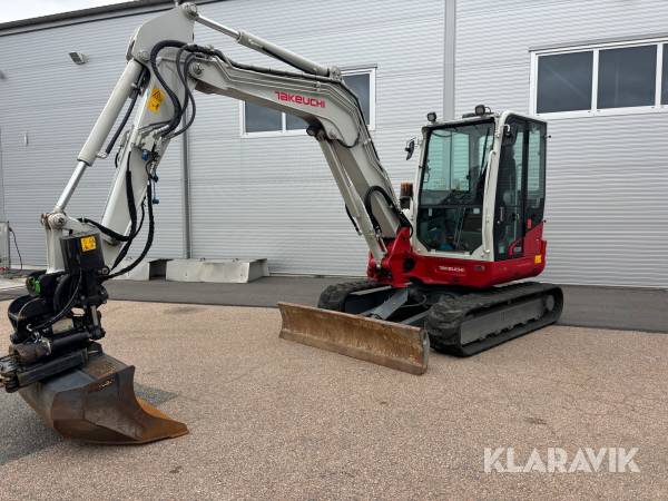 Grävmaskin Takeuchi TB260 med skopor