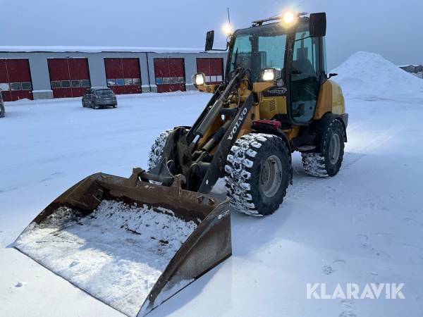 Hjullastare Volvo L25B med redskap