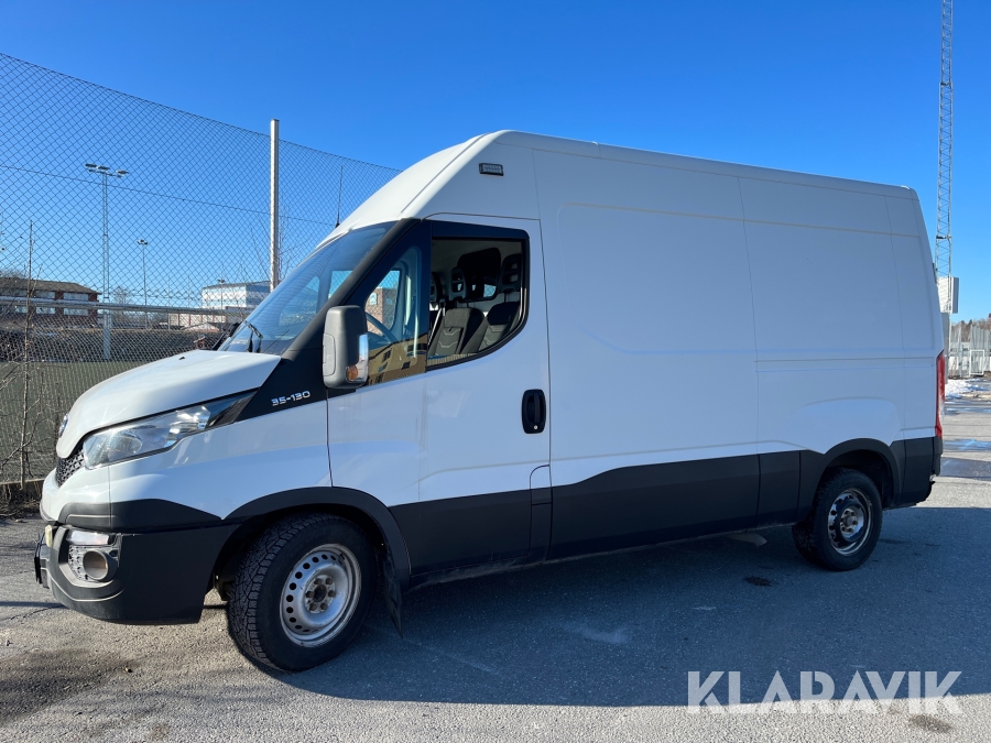 Skåpbil IVECO 35S13