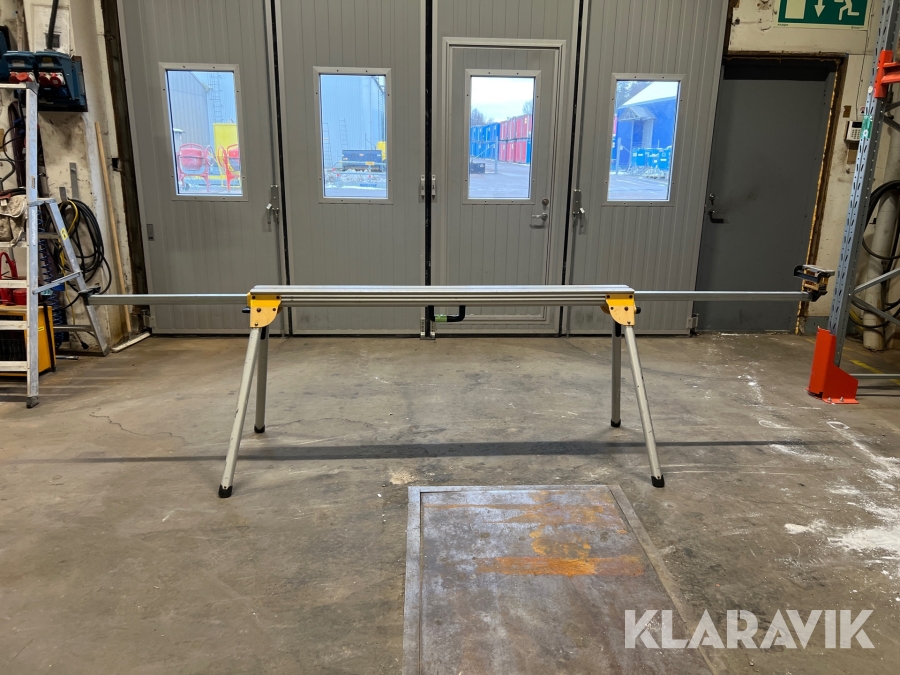 Sågbänk Dewalt DE7023