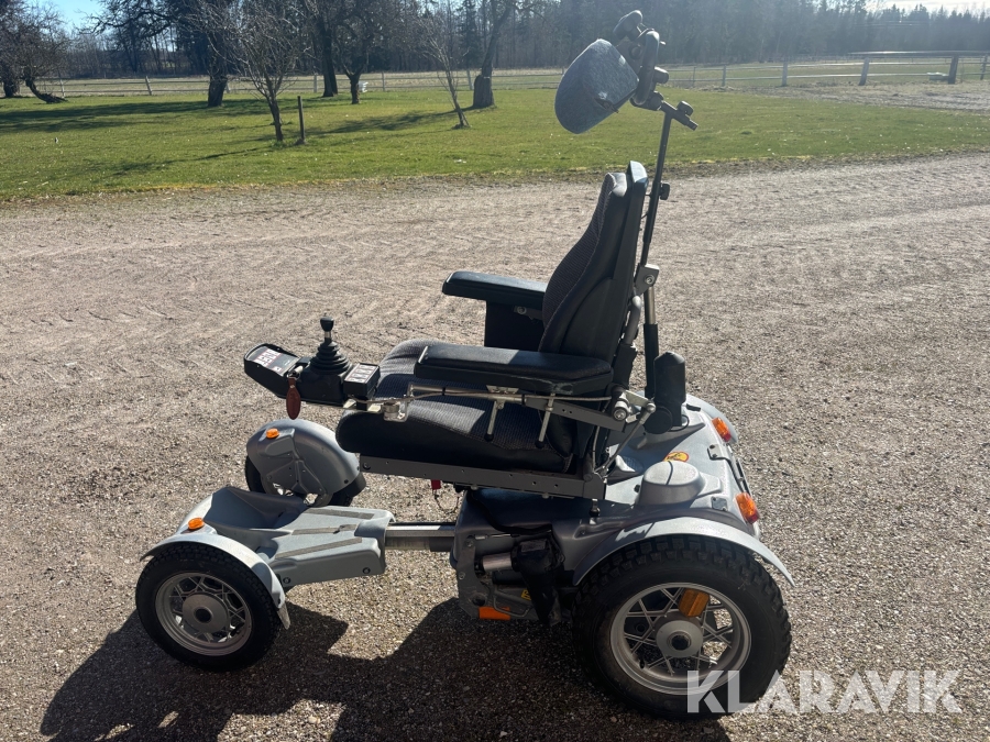 Permobil Trax - 8000