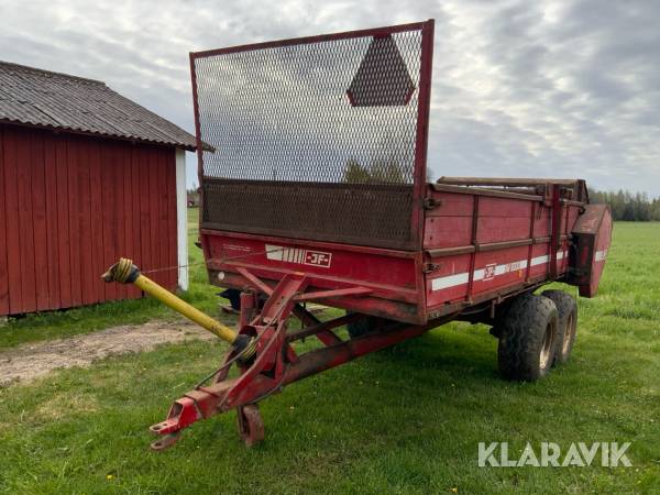 Fastgödselspridare JF AV 6000