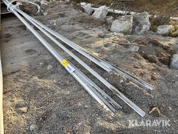 Rostfri vinkeljärn 15x15x3   9st