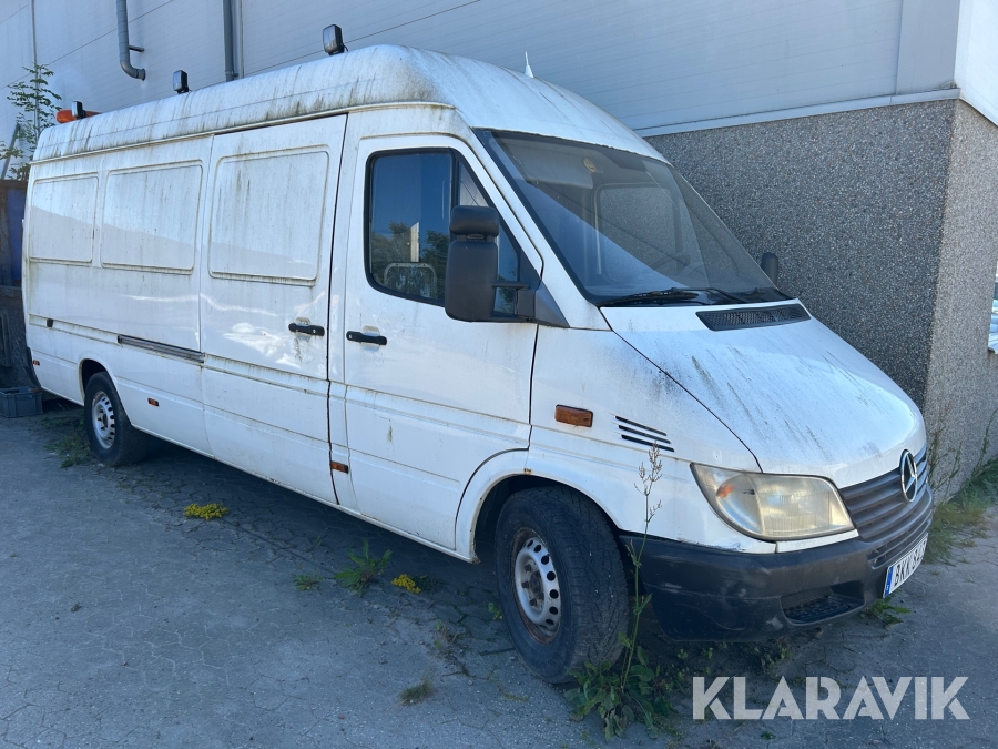 Skåpbil Mercedes-Benz