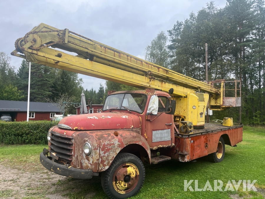 Lastbil med skylift Volvo Starke L46505
