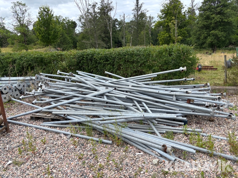 Parti med diverse burtonrör ca 50 st