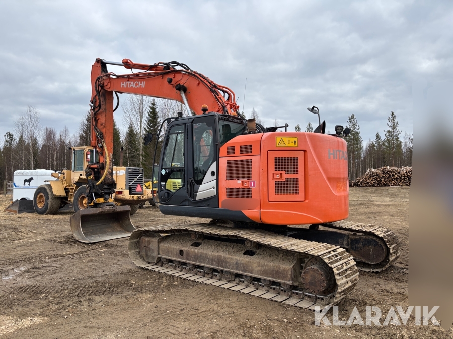 Grävmaskin Hitachi ZX225USLC-5B