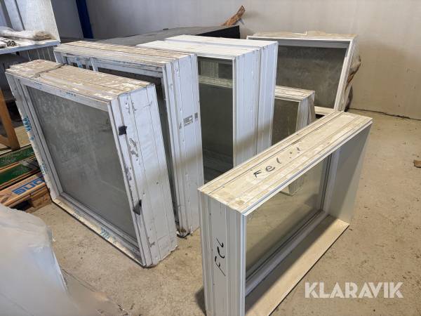 Fasta fönster med plastram 12st