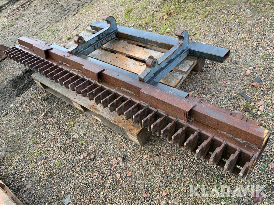 Isrivare med trimafäste