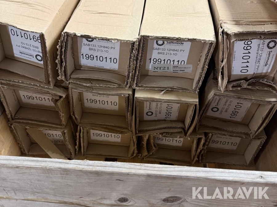 LED-lysrörsarmatur med kapslat glas Sammode SAB133