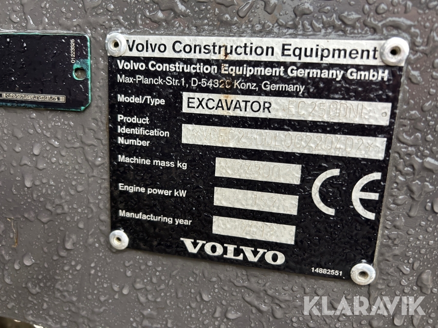Bandgrävare Volvo EC250DNL Med tiltrotator och flera redskap