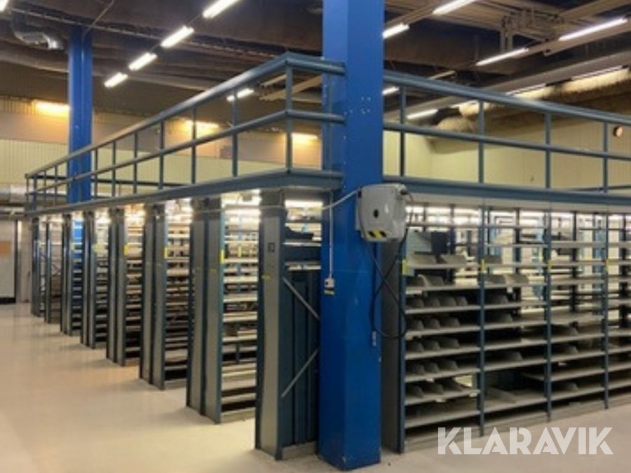 Entresolplan / Entresolgolv Electrolux ca 170kvm inkl. transport