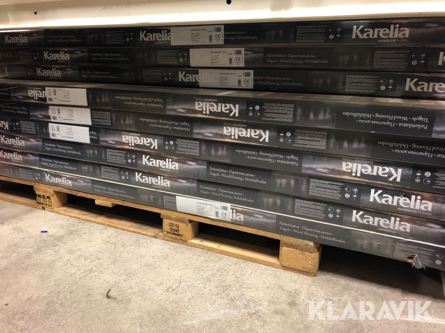 Ekparkett Karelia 3-stav ek matt