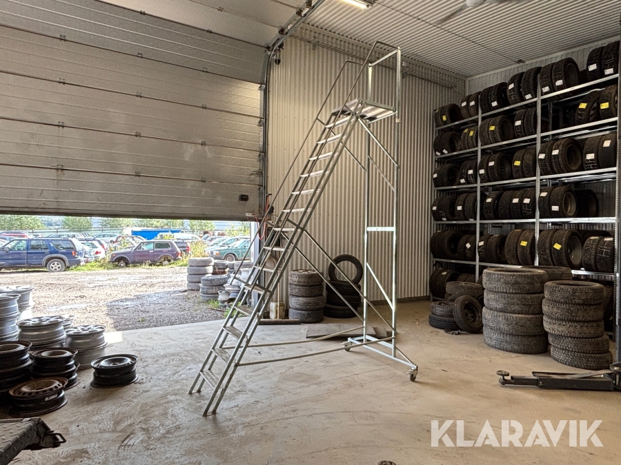 Trapp med skyddsräcke Skeppshult Proffs