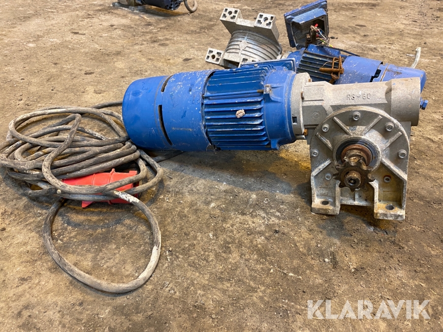 Elmotor med vinkelväxel