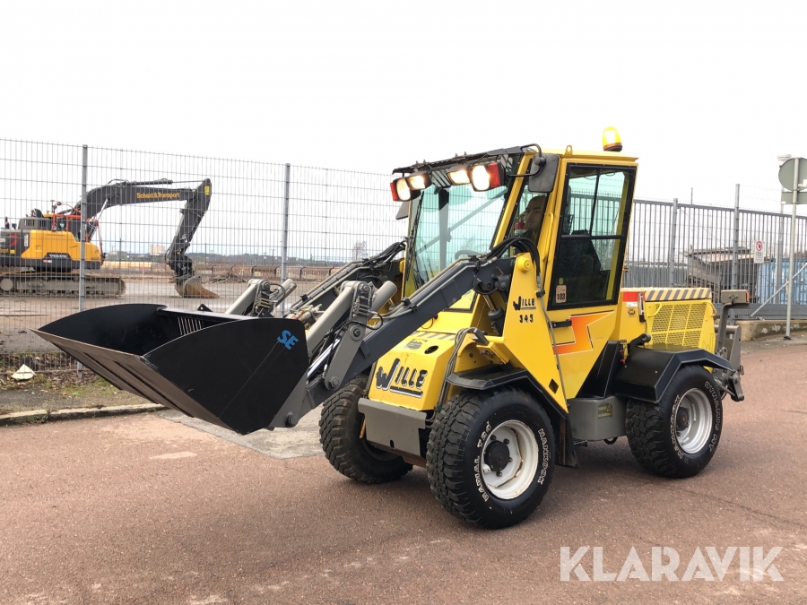 Redskapsbärare Wille 345 med skopa