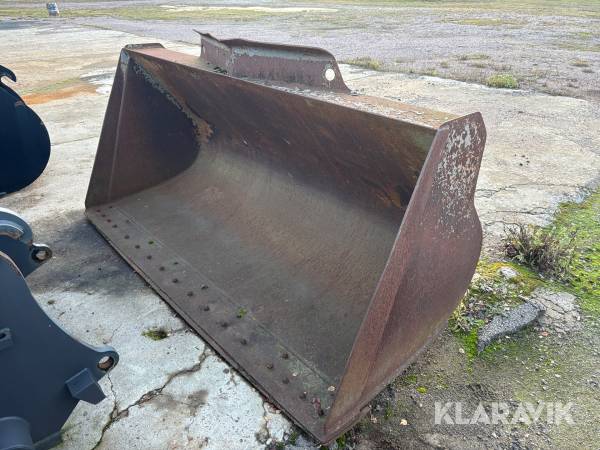 Skopa Volvo Stora BM