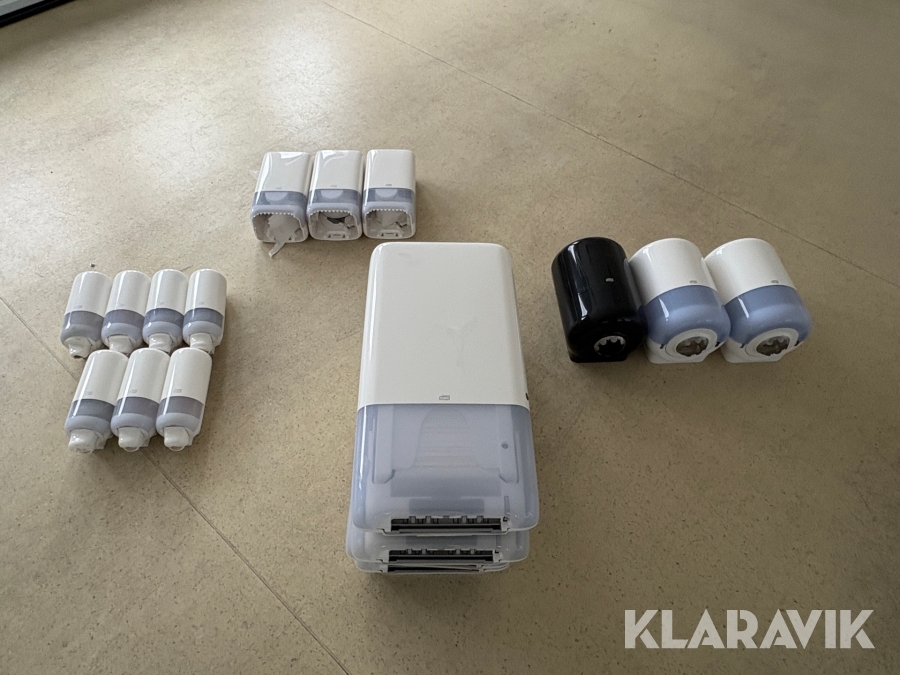 Tork pappersdispensers och tvålpumpar