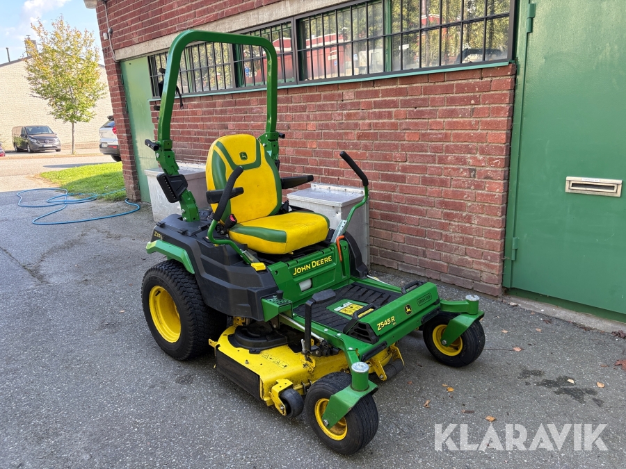 Åkgräsklippare John Deere Z545 R EFI