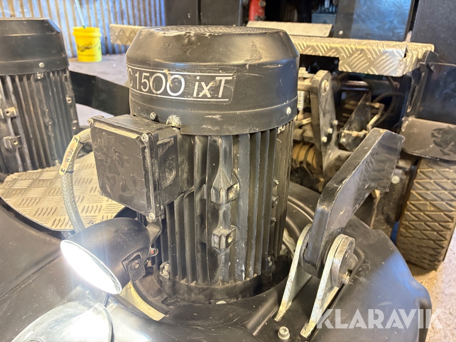 Golvslipmaskin HTC 1500 ixT