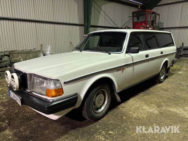 Veteranbil Volvo 240 GL 5-växlad