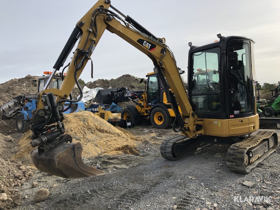 Bandgrävare CAT 3035