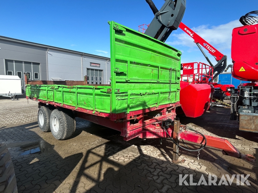 Traktorkärra med tipp  