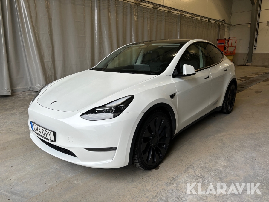 Tesla Model Y Performance