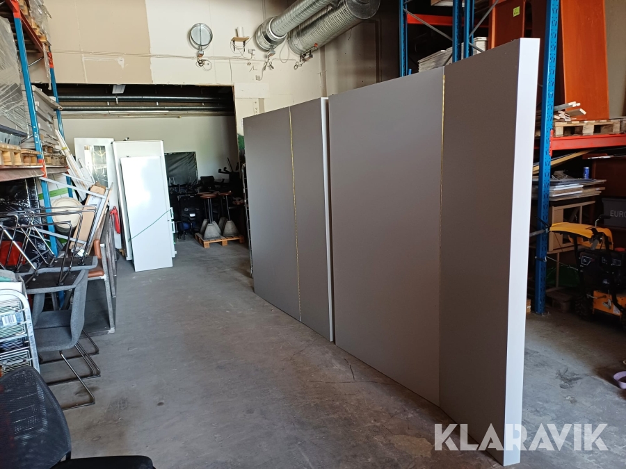 Vikvägg/Avskärmningsvägg