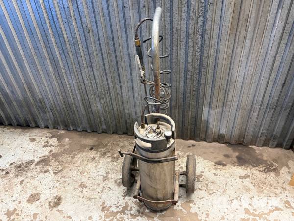 Avfettningsspruta med vagn