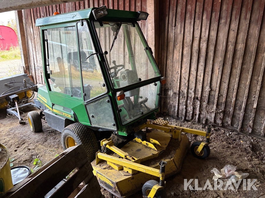 Gräsklippare John Deere F935