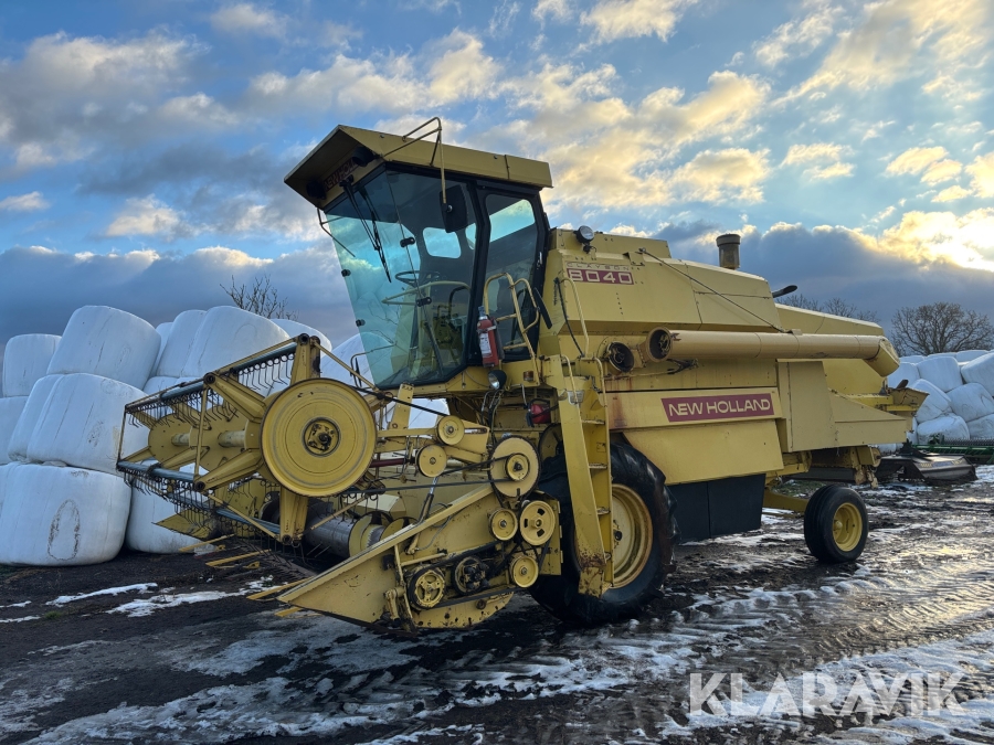 Skördetröska New Holland Clayson 8040