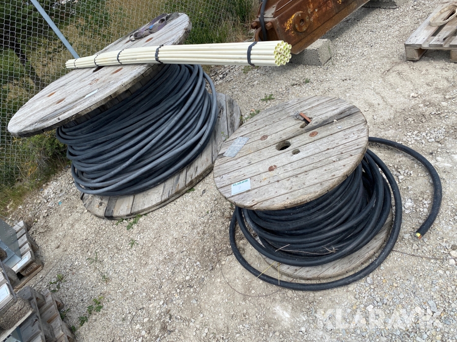 Kabel 2 trummor och vp rör