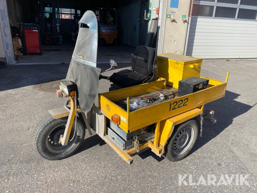 Flakmoped Tugger Moped 3kW