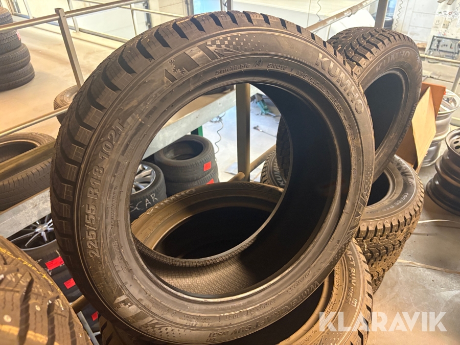 Dubbade vinterdäck Kumho 225/55 R 18