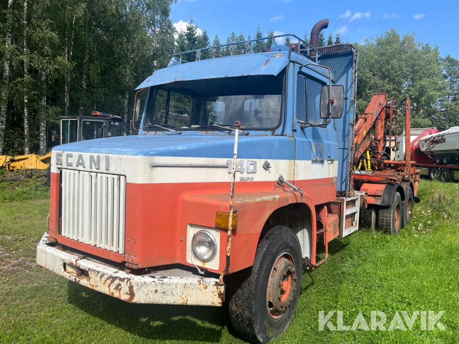 Veteranlastbil Scania 140 Super med kran