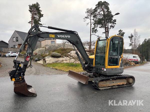 Grävmaskin Volvo ECR58 med tiltrotator  & redskap