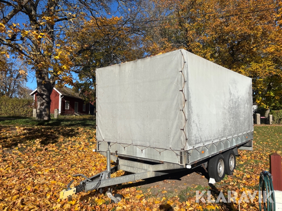 Personbilssläp A+A Hahn med kapell