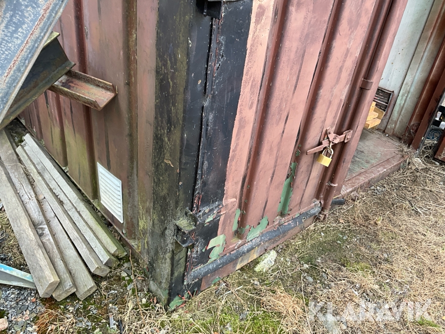 Container med tak och miljöstation , Södertälje, Klaravik