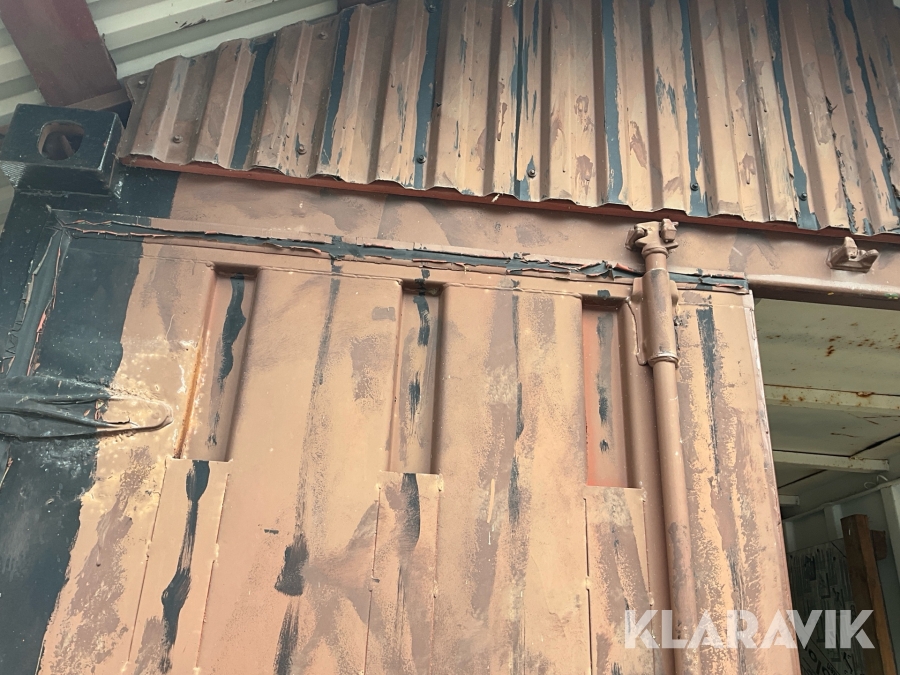 Container med tak och miljöstation , Södertälje, Klaravik